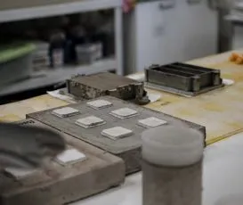 2002 г.